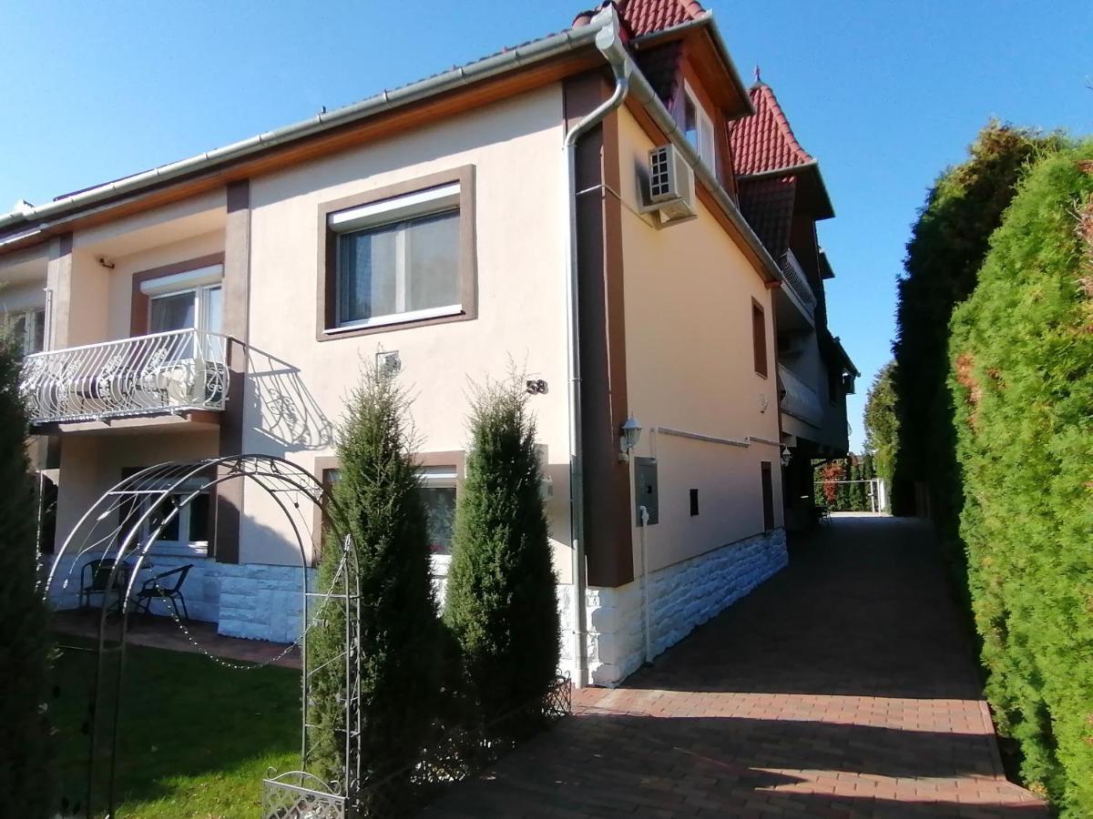 Magdalena Apartmanhaz Хевиз Экстерьер фото