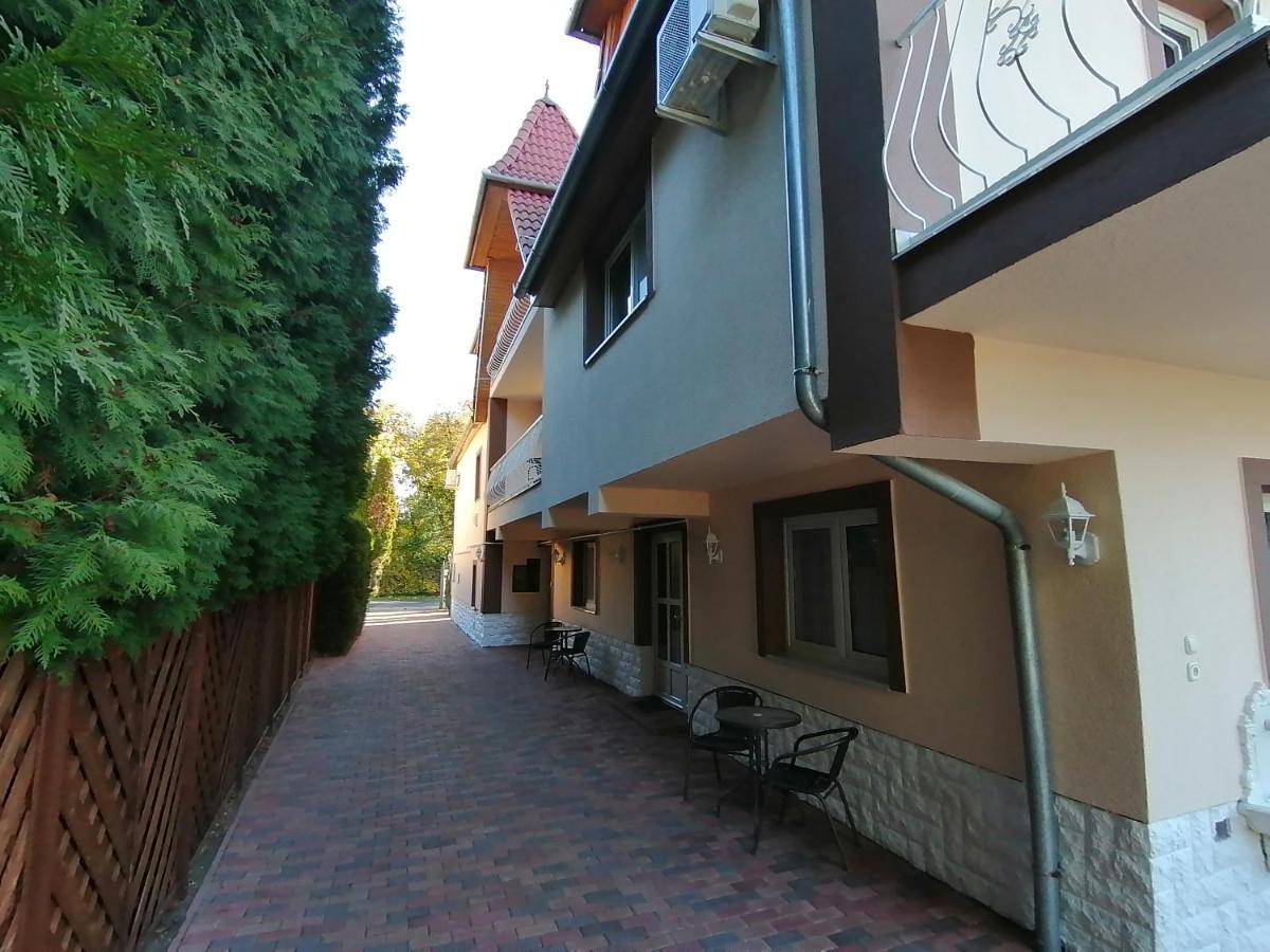 Magdalena Apartmanhaz Хевиз Экстерьер фото