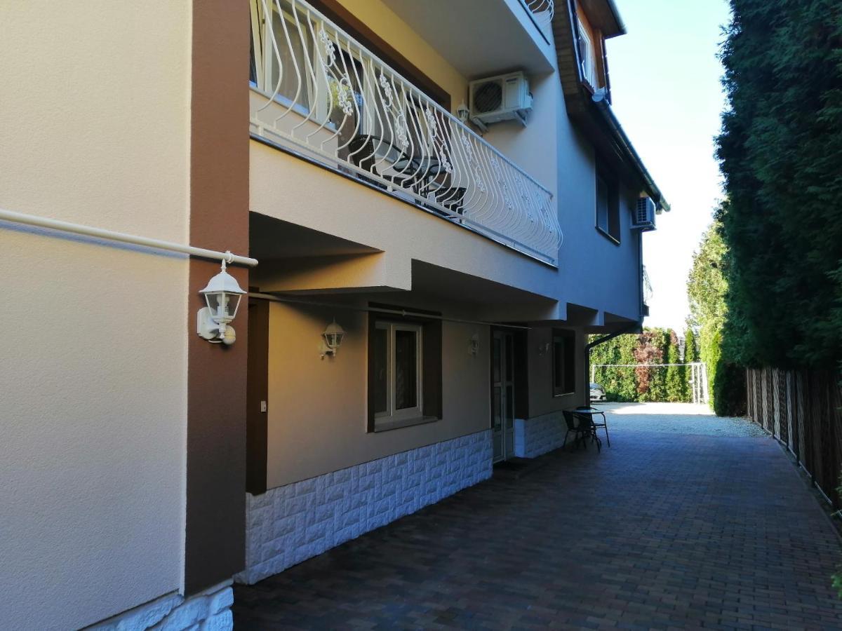 Magdalena Apartmanhaz Хевиз Экстерьер фото