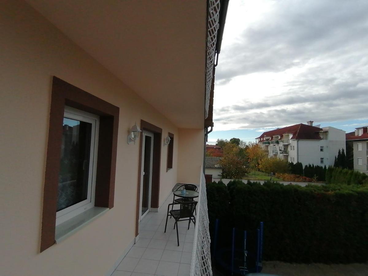 Magdalena Apartmanhaz Хевиз Экстерьер фото