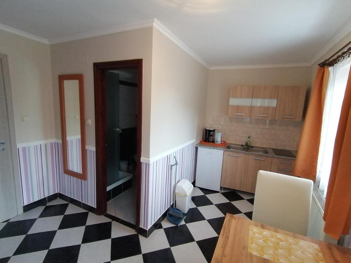 Magdalena Apartmanhaz Хевиз Экстерьер фото