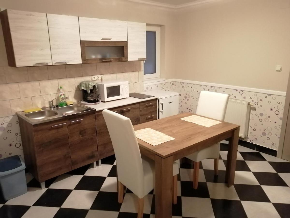 Magdalena Apartmanhaz Хевиз Экстерьер фото